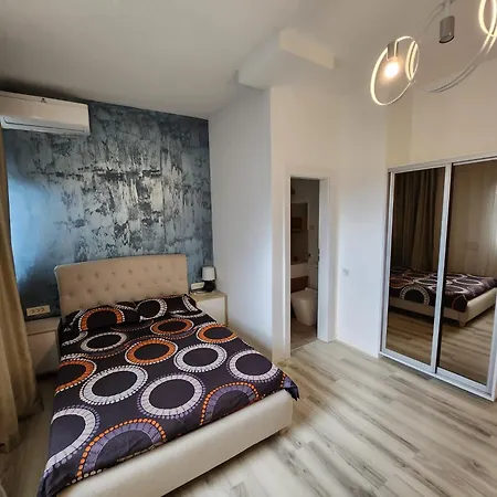 Grand 4-bedrooms Tourist Rosetti Бухарест