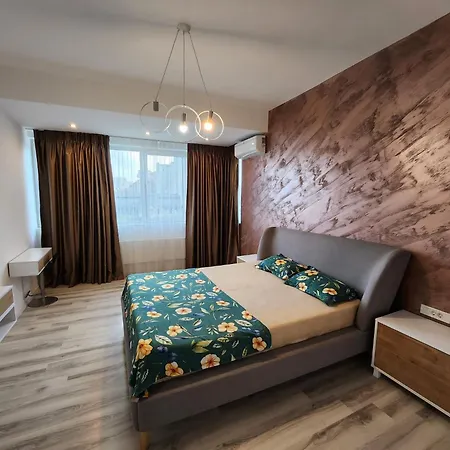 Grand 4-bedrooms Tourist Rosetti *